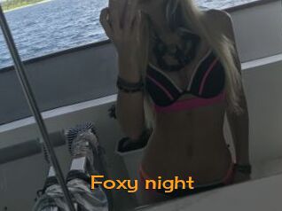 Foxy_night