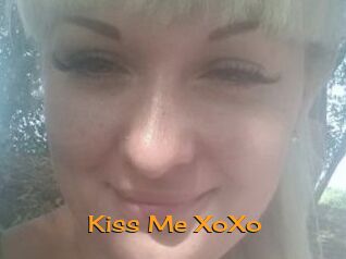 Kiss_Me_XoXo