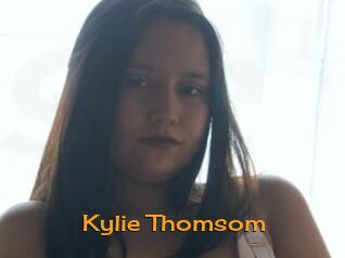 Kylie_Thomsom