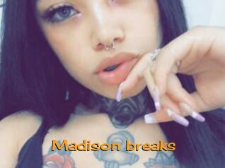 Madison_breaks