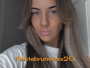 Petitebrunettex20