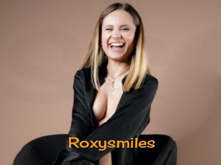 Roxysmiles