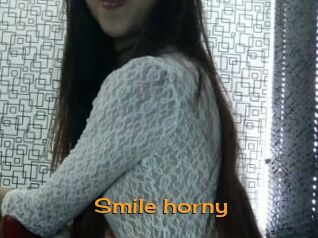 Smile_horny